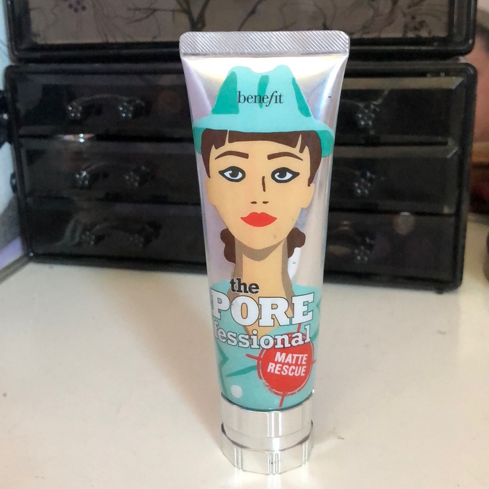 The pore fessional matte rescue